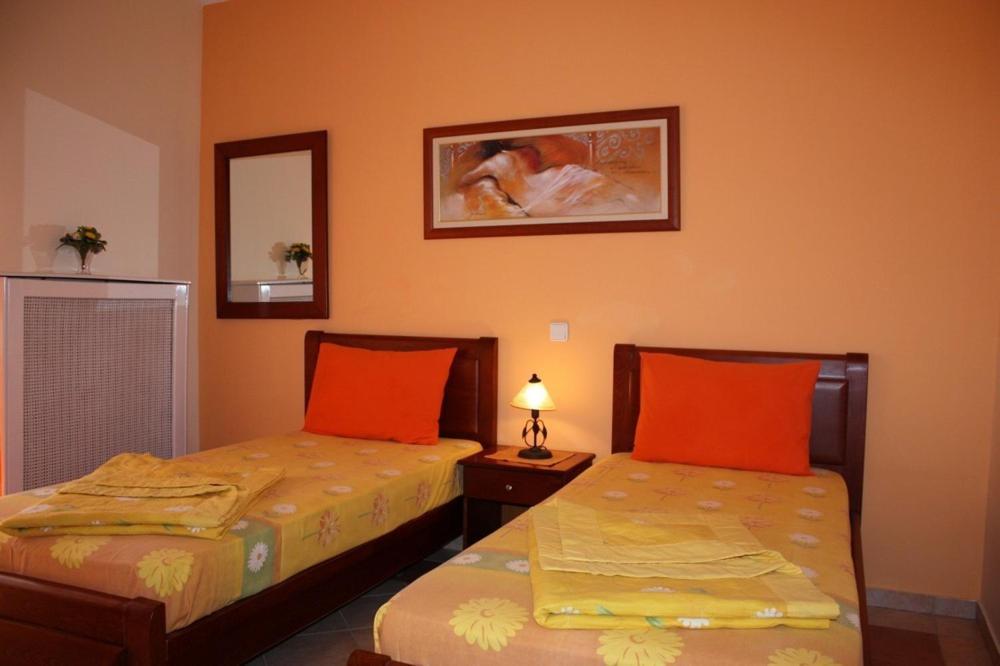 Guesthouse Liogerma Като-Лутраки Экстерьер фото