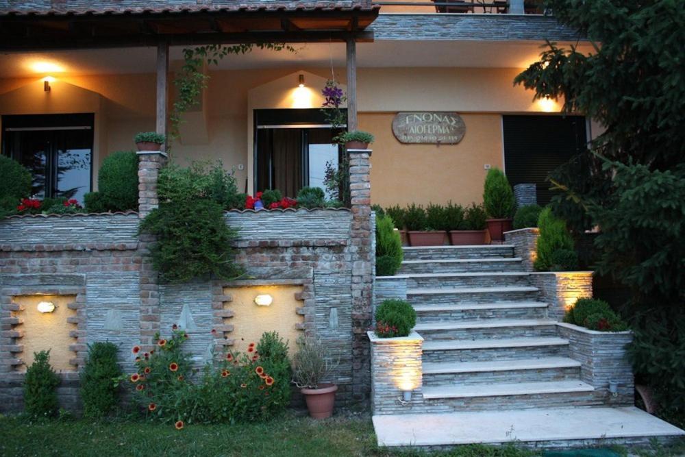 Guesthouse Liogerma Като-Лутраки Экстерьер фото